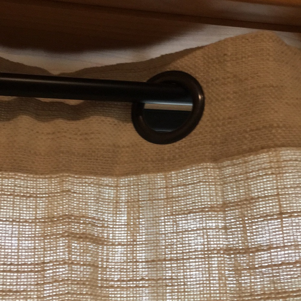 **Project Curtains*** - Picture 3 of 3